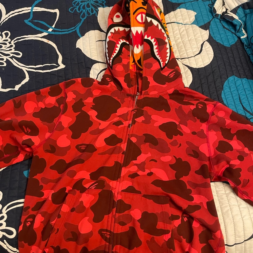 Red Bape Jacket - Picture 2 of 6